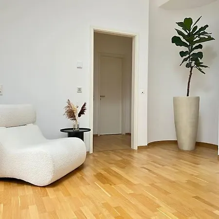 Lägenhet Penthouse Am Waldplatz *